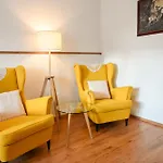Hotel Diana